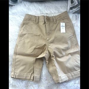New Khaki Gap Shorts